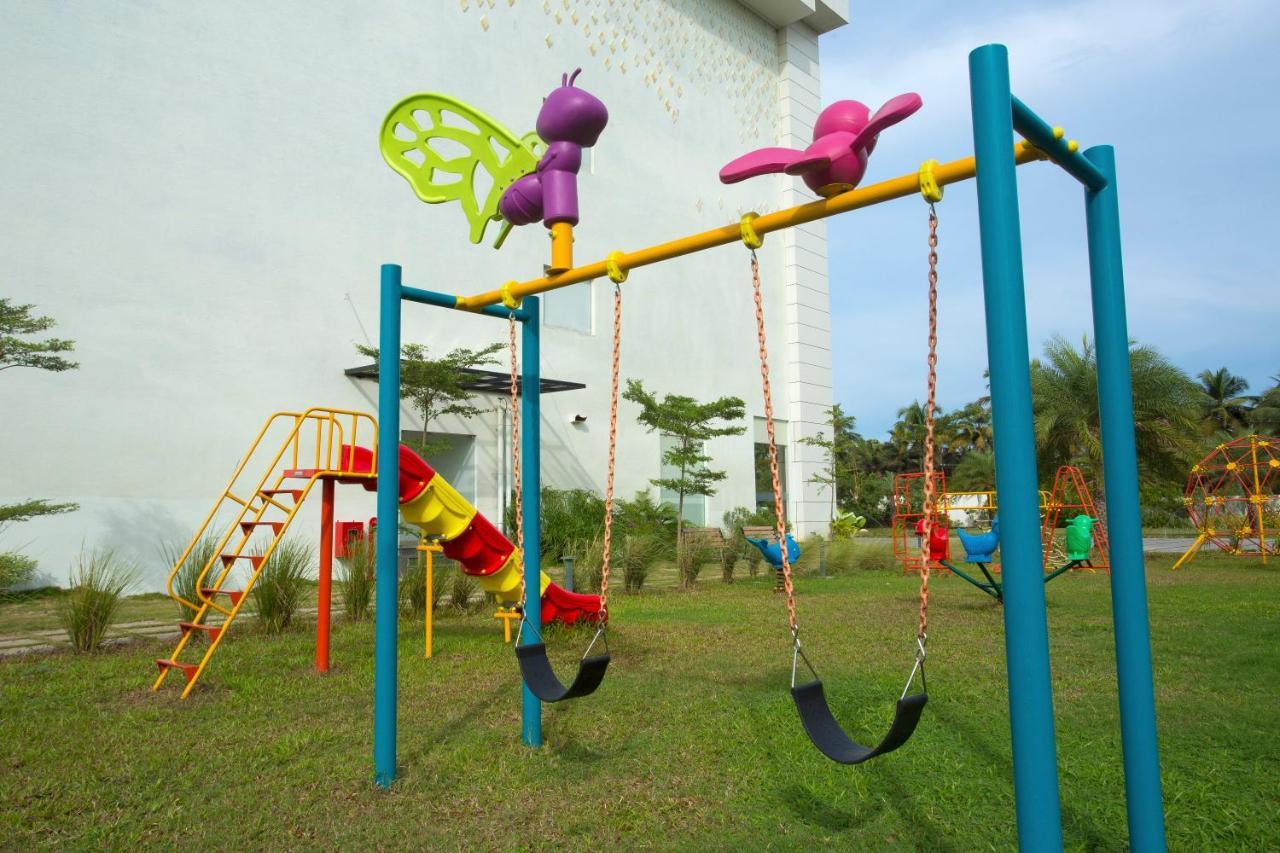 Blue Serene Resort Guruvayur Exterior photo