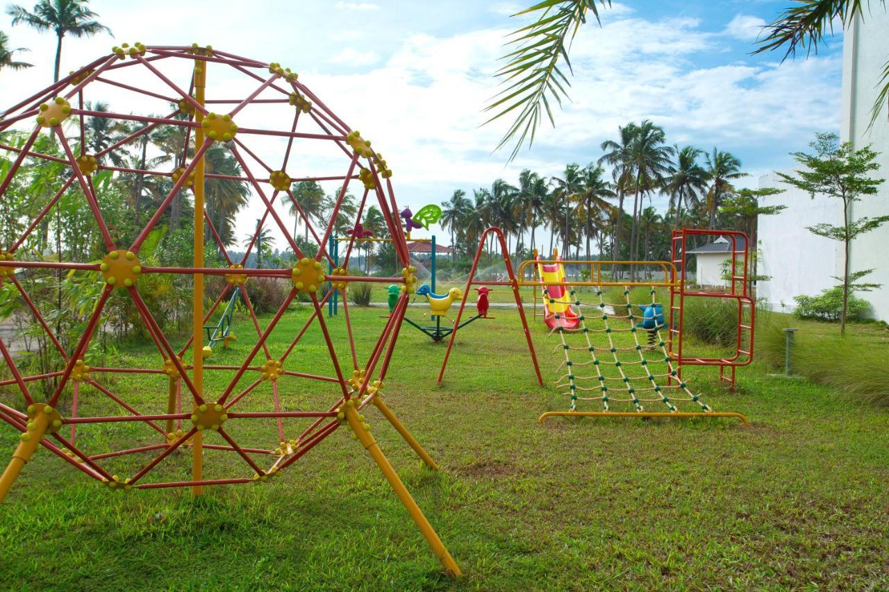 Blue Serene Resort Guruvayur Exterior photo