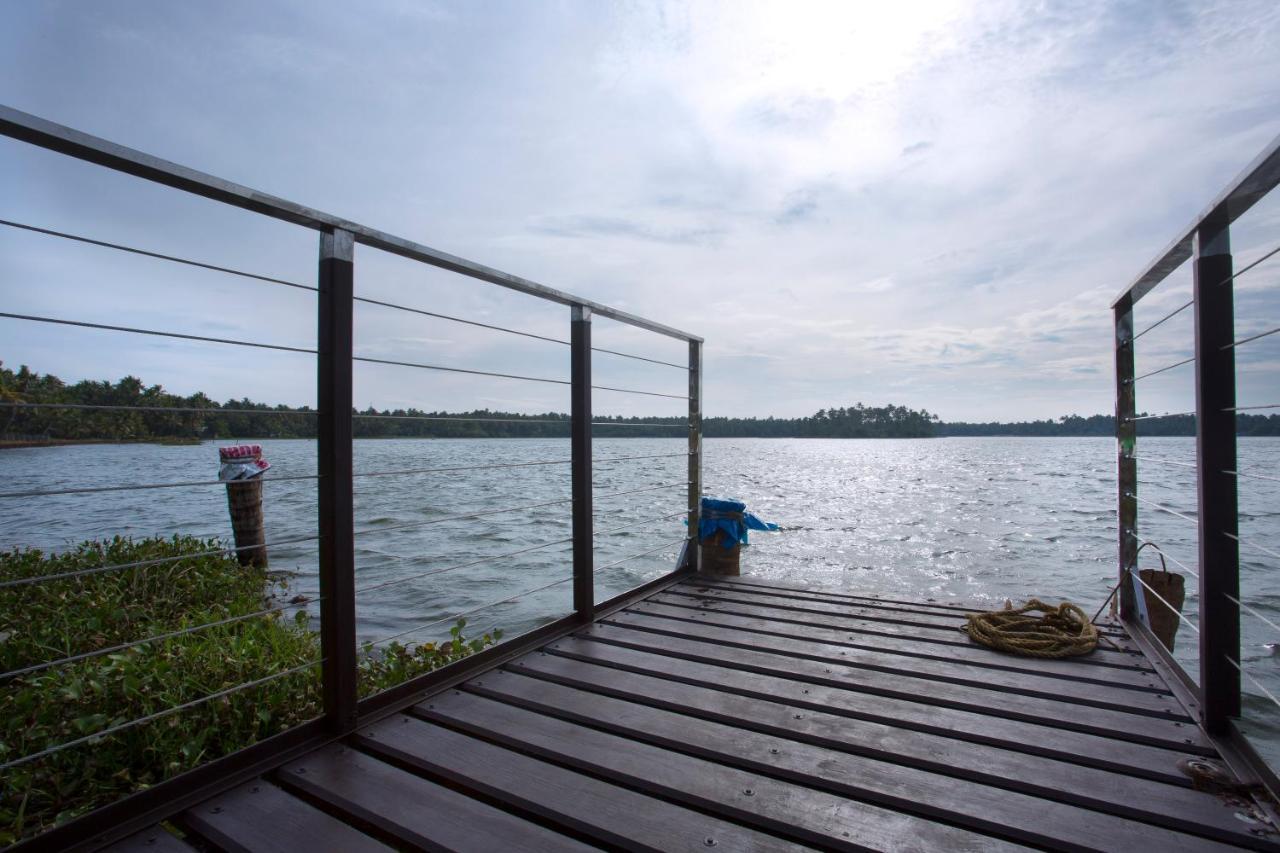 Blue Serene Resort Guruvayur Exterior photo